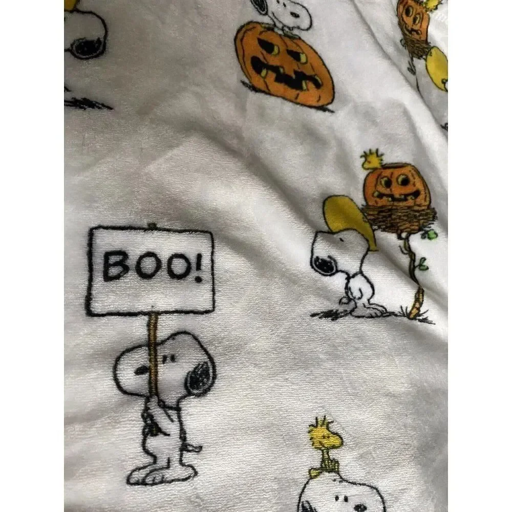 Peanuts Halloween Blanket Velvetloft Throw Jack-o-Lantern Snoopy Woodstock 50X70